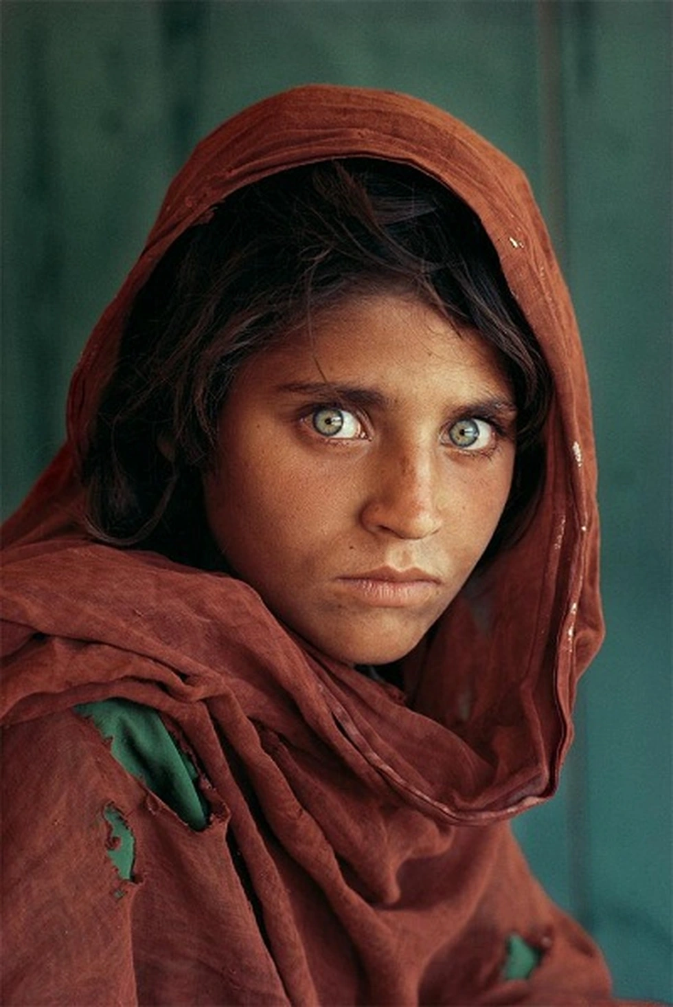 Cô gái Afghanistan